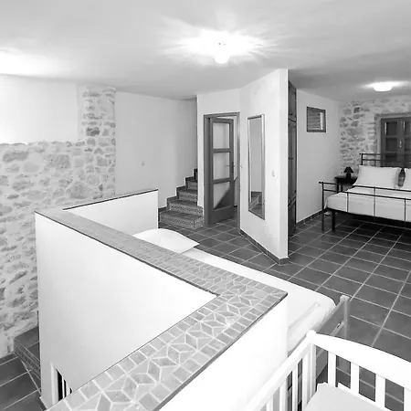 别墅 Kamena 比比涅